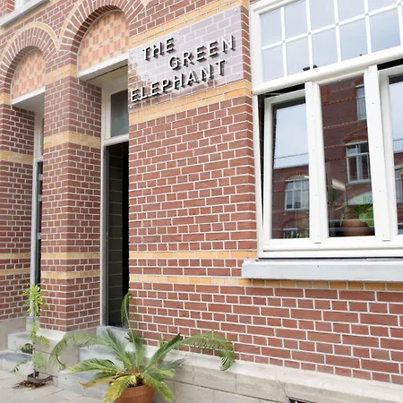 The Green Elephant Hostel & Spa-2