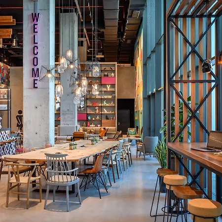 Moxy Lisboa Oriente-3