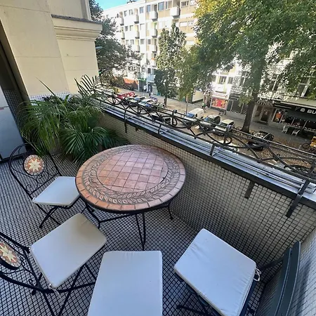 Hotel Seifert Berlin am Kurfürstendamm-3