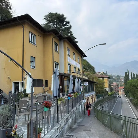 Lake Como Hostel-3