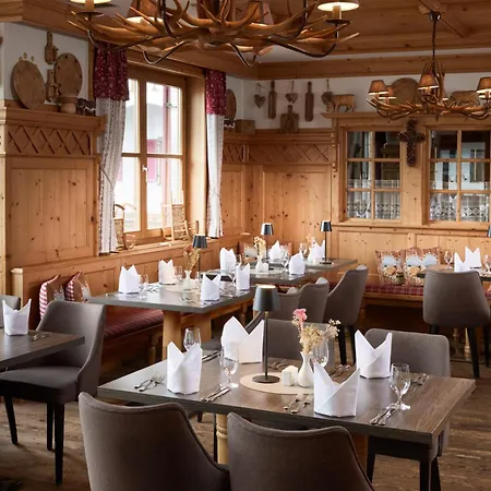 Das Alpenhaus Kaprun-3