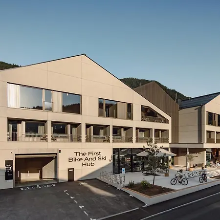 Dips&Drops – The First Bike And Ski Hub-3