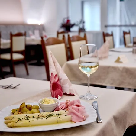 Hotel Markushof - Adults Only-2