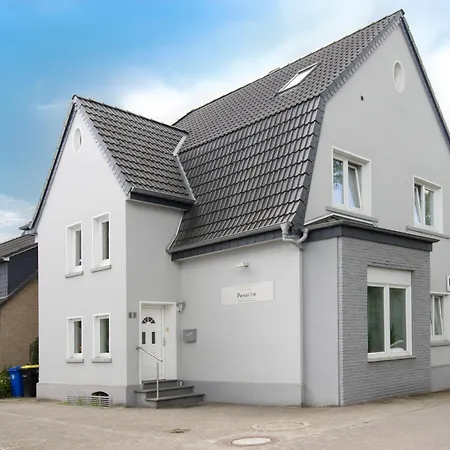 Die kleine Pension-3