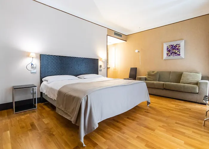 Hotel Am Mh Design