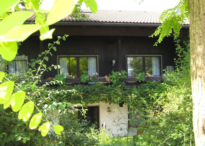 Ferienvermietung: Haus an der Therme
