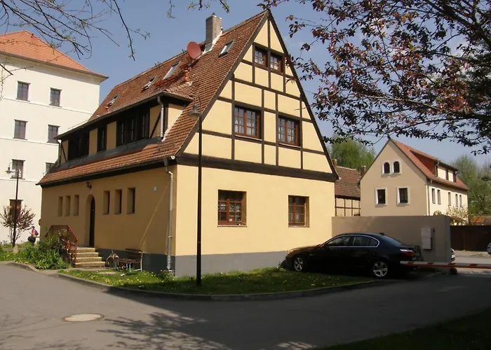 Zu Dresden Altpieschen