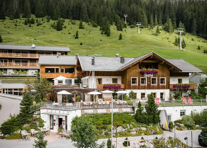 Ping Pong Hotel: Hotel Stäfeli