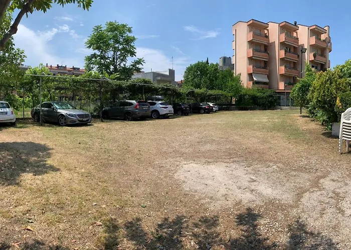 Del Vecchio