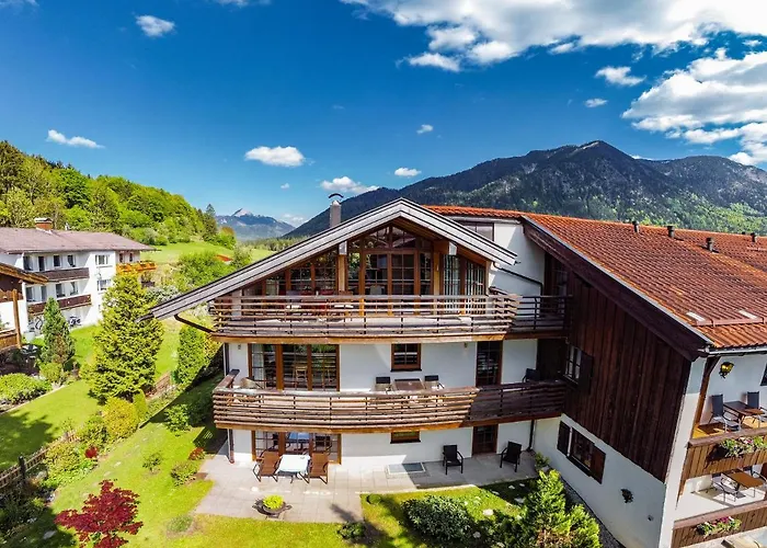 Hubertus Apartments