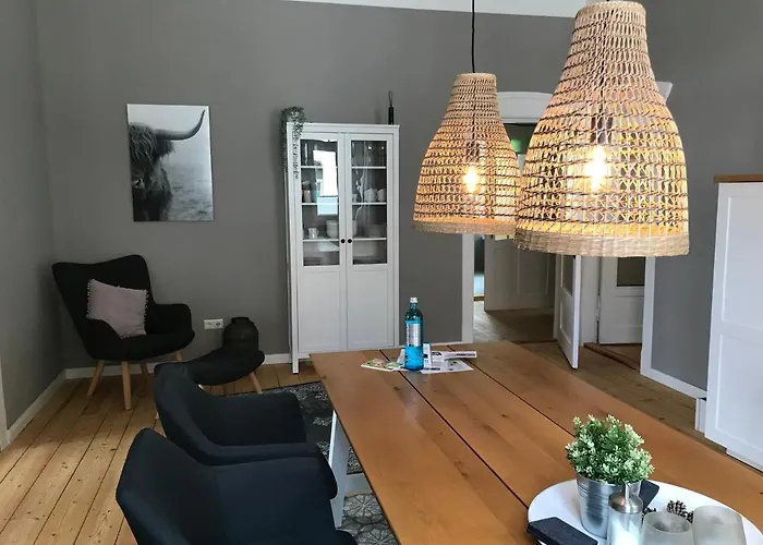  Hanne Mit Garten