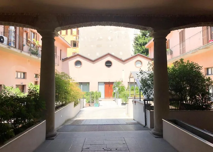 Lodge: Easy Milano - Rooms And Apartments Navigli