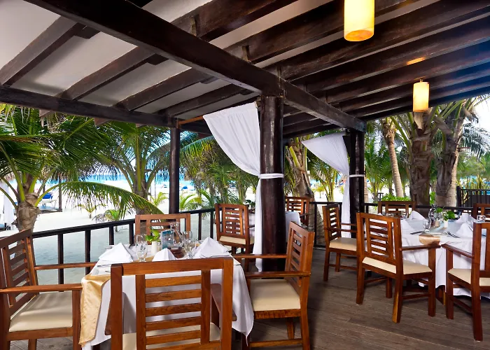 Hotel Am Strand Flamingo Cancun All Inclusive