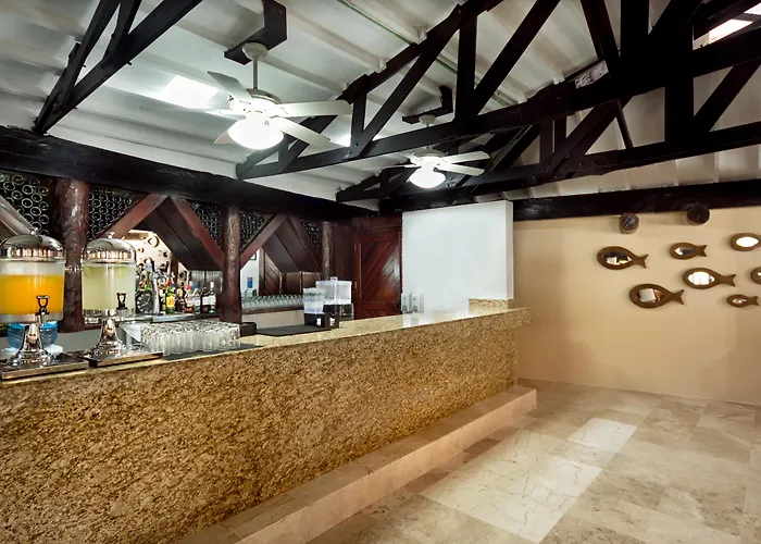 Hotel Am Strand Flamingo Cancun All Inclusive