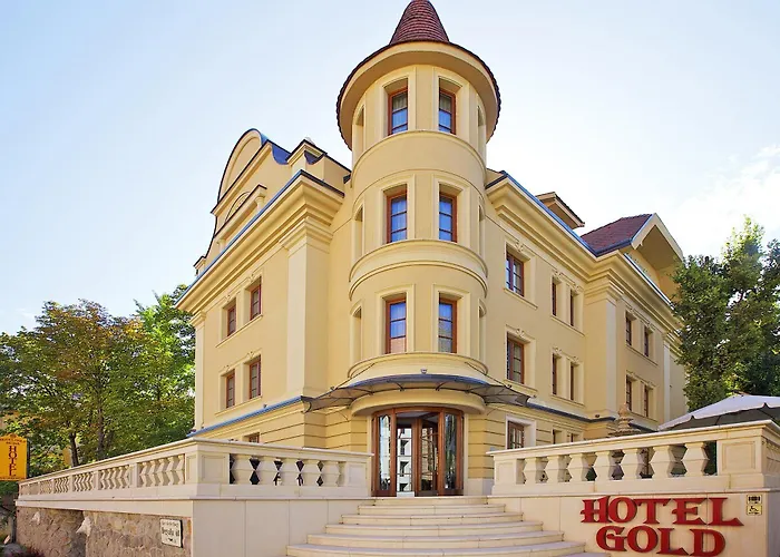 Gold Budapest