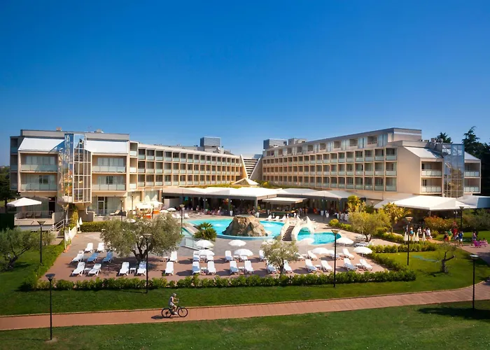 Aminess Vival Maestral Hotel