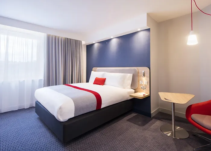 Günstiges Hotel: Holiday Inn Express Dublin City Centre By Ihg