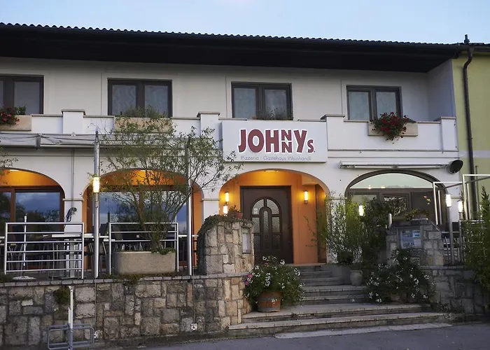 Weinhandl&Johnnys Pizzeria