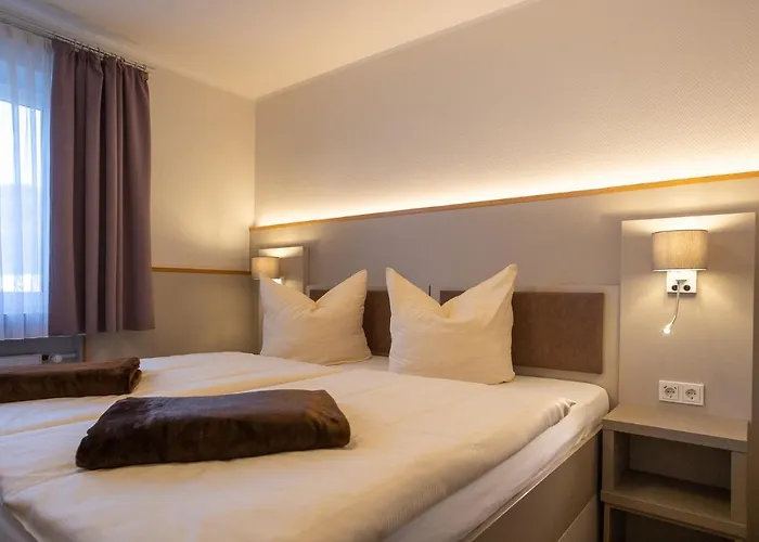 Günstiges Hotel: Stadt-gut-Hotel Siegboot