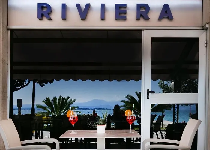  Riviera
