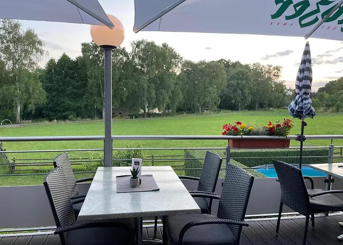 Familienhotel: Hotel und Restaurant zum bunten Hirsch