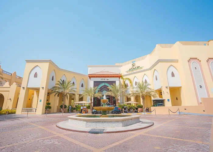 Shangri-La Qaryat Al Beri,