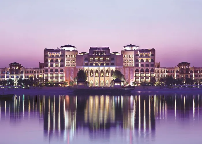 Shangri-La Qaryat Al Beri,