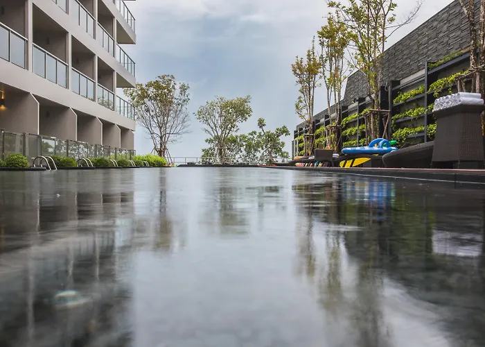 5-Sterne-Hotel: Golden Tulip Pattaya Beachfront Resort