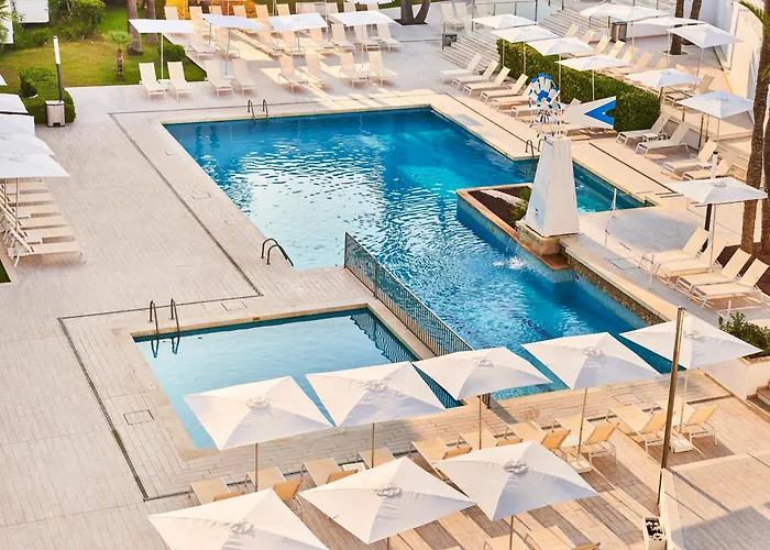 4-Sterne-Hotel: Globales Cala Bona