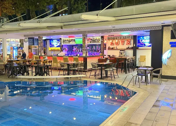 3-Sterne-Hotel: Istankoy Hotel
