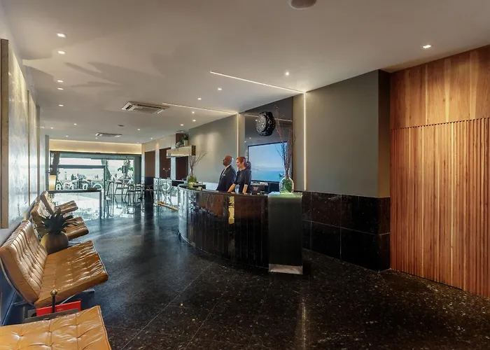 4 Sterne Hotels Orla Copacabana
