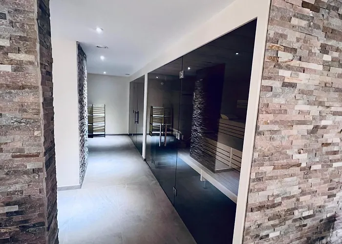 Jacuzzi-Hotel: Hotel&Restaurant Goldener Pflug
