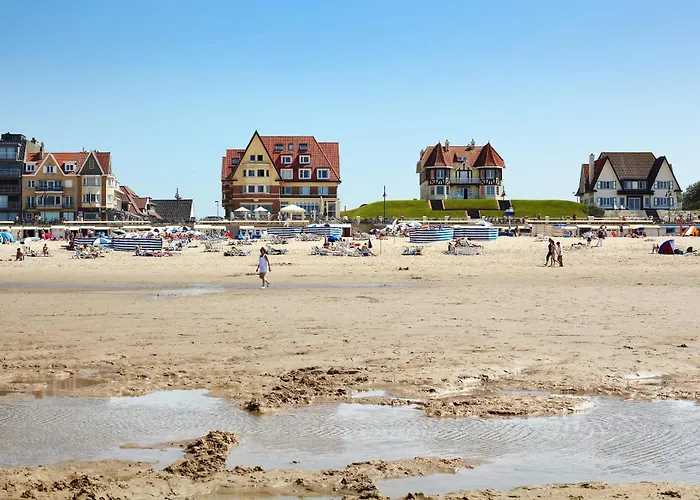Beach Hotel