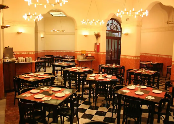 Zentrales Hotel: Hotel Peninsular