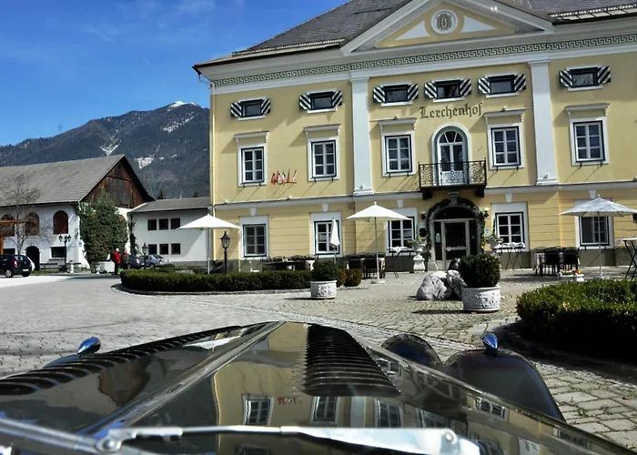 Hotel Schloss Lerchenhof