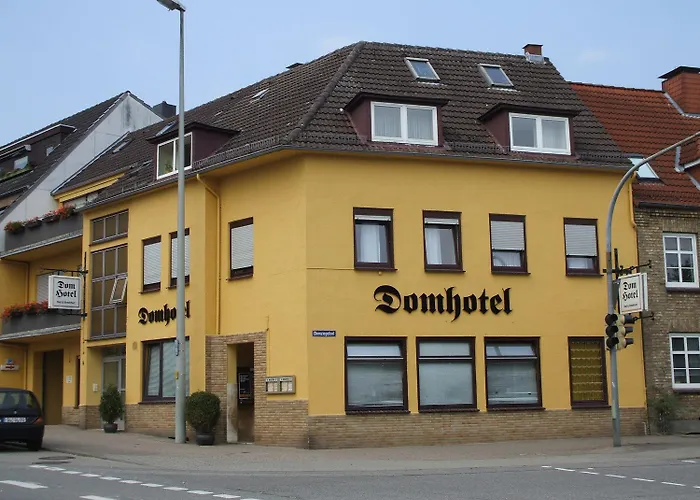 Domhotel