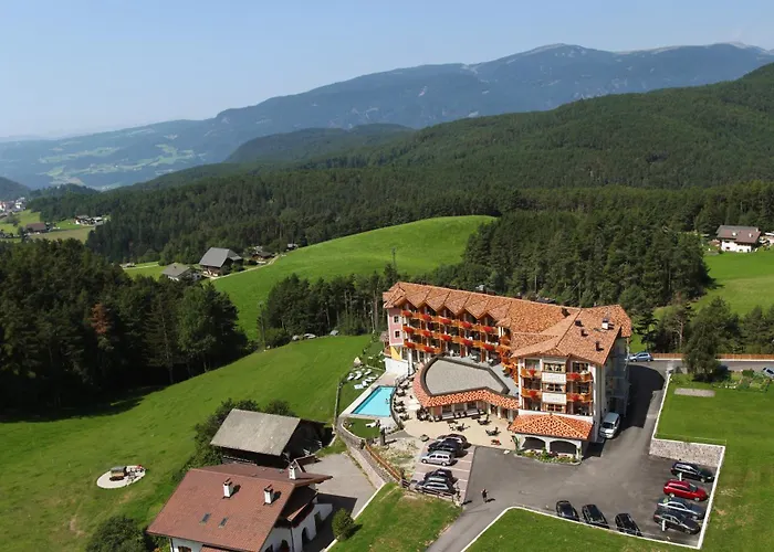 Golf Hotel: Hotel Chalet Tianes - Alpine Relax