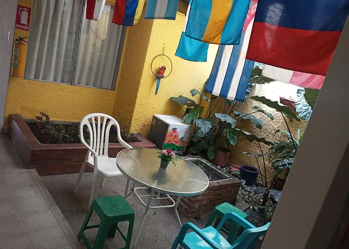 Yellow House Hostel