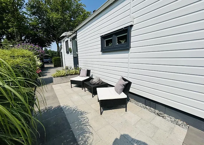 Villa mit Pool: Vakantiepark Klein Vink - Boulevard 16