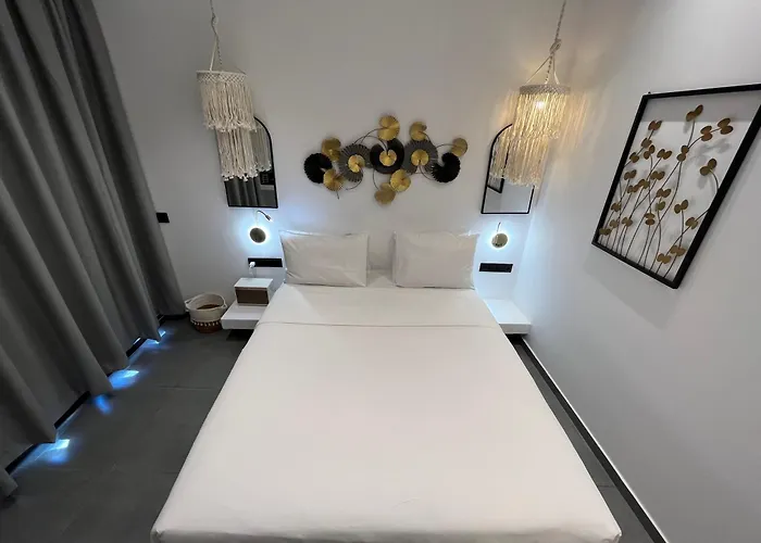 Skopelos Holidays Hotel