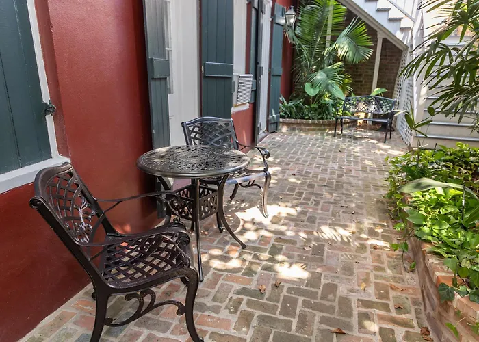 Strandhotel: Inn On St. Peter, A French Quarter Guest Houses Property