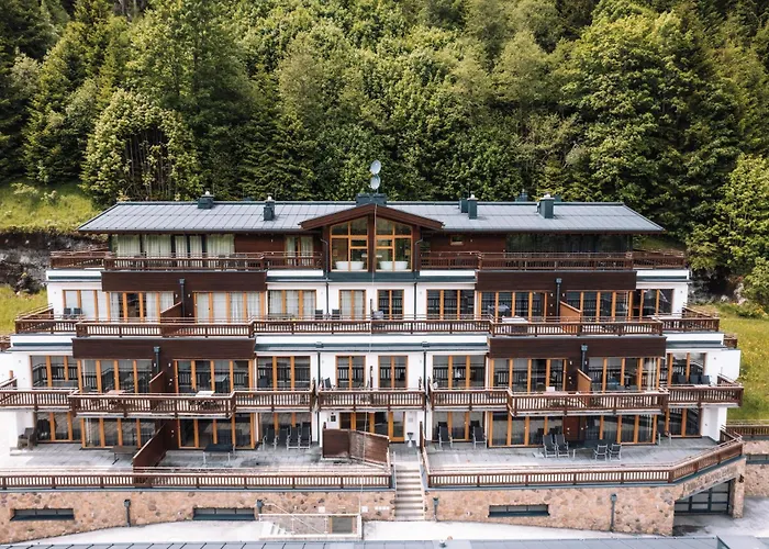 Alpine Estate