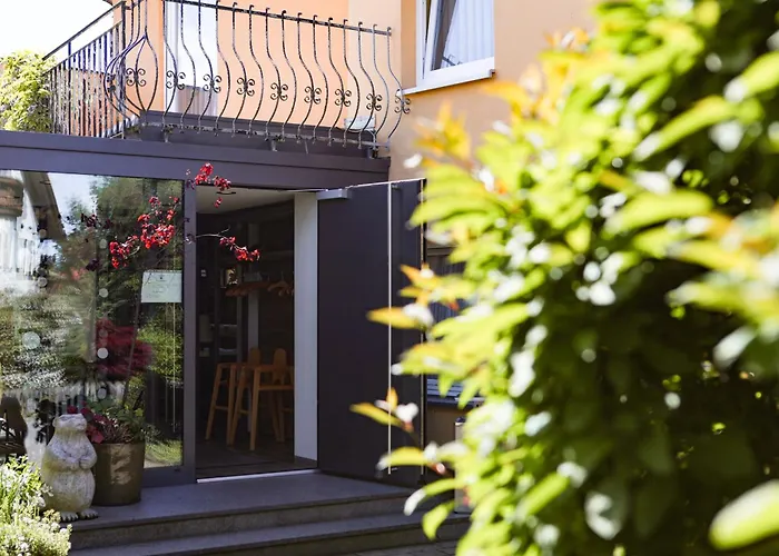  Zur Pfanne –