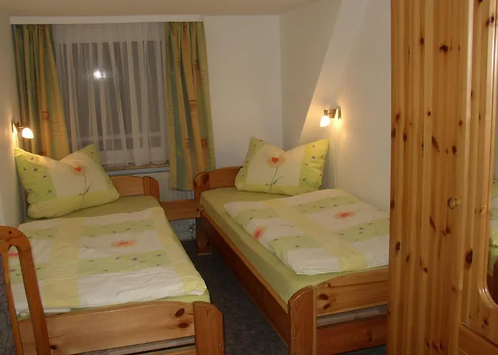 Gästehaus Nis Puk und Ferienwohnungen