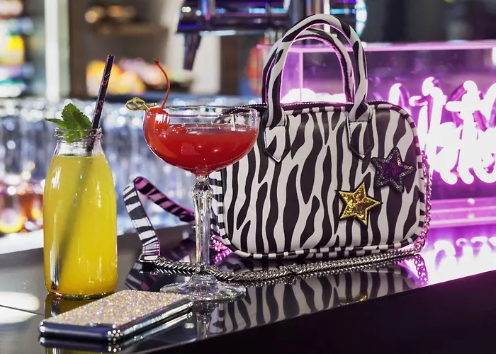 Moxy Lausanne City