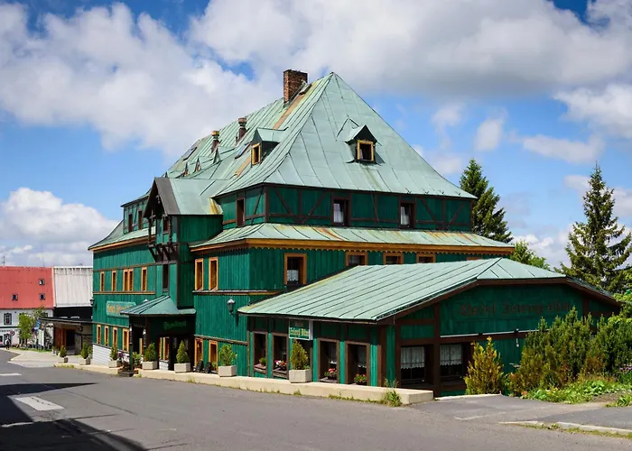 3-Sterne-Hotel: Hotel Zeleny Dum