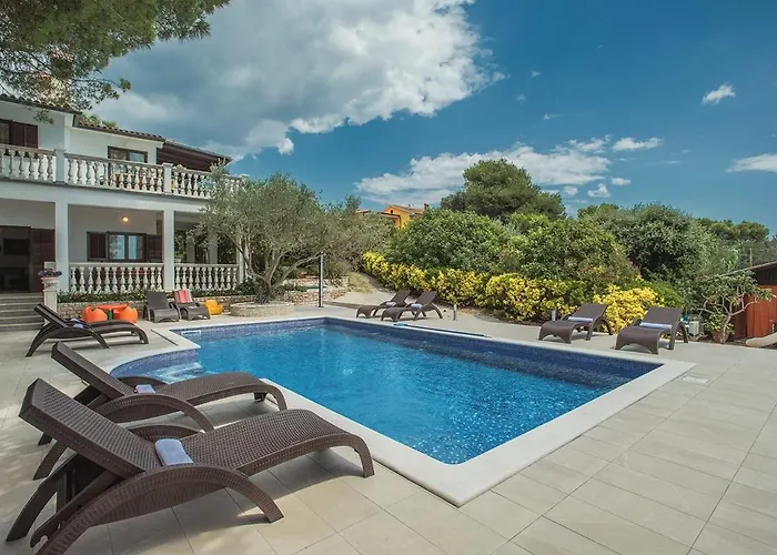 Villa Mima