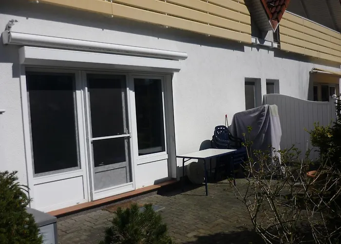 Ferienanlage "Haus Hinter Den Duenen" Prerow