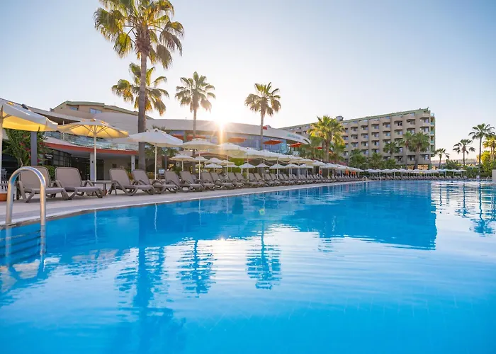 Vonresort Golden Coast & Aqua