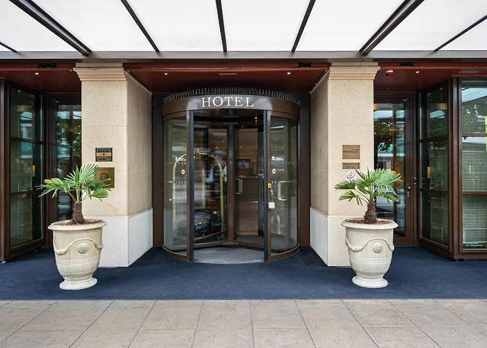 Boutique-Hotel: Royal Manotel